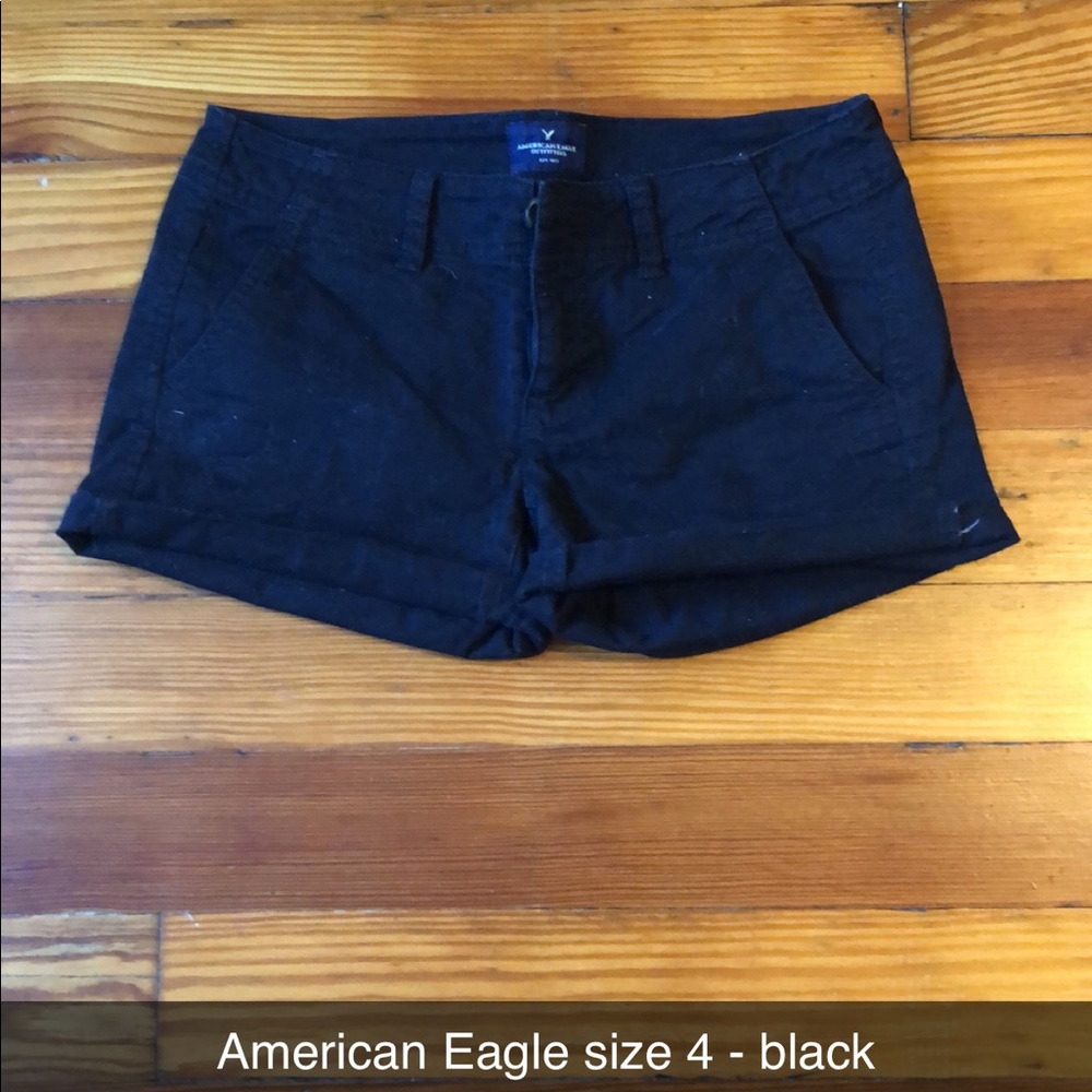 Black American Eagle Size 4 Shorts